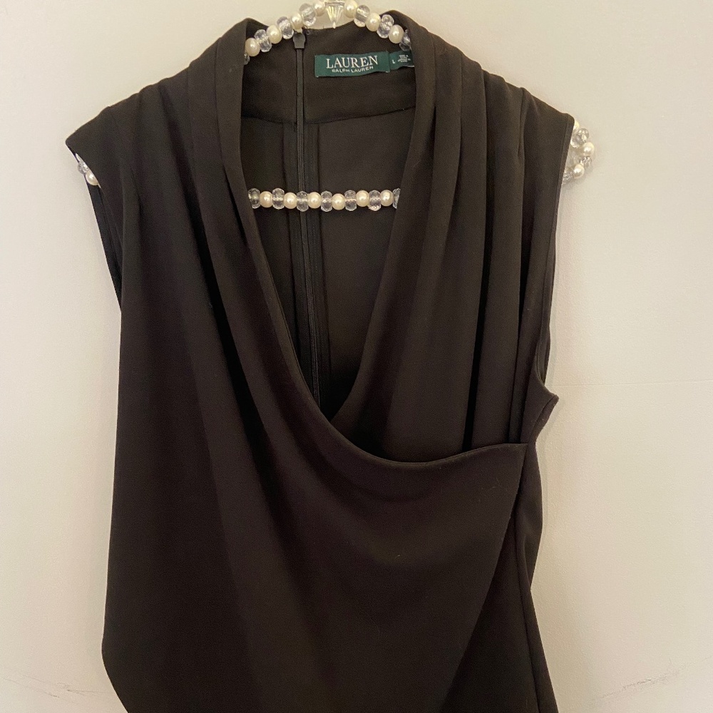 Black Fitted Black Top